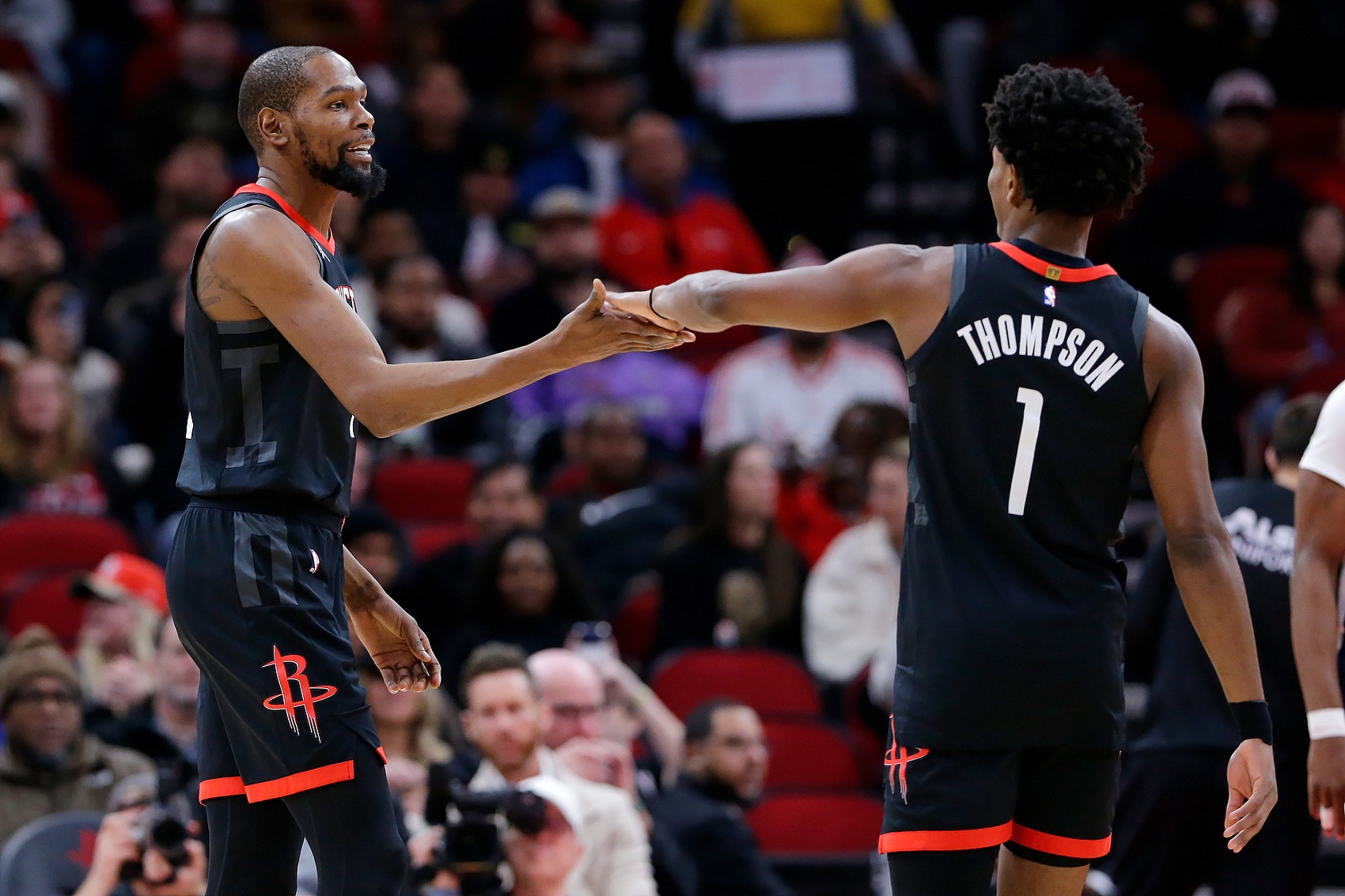 福彩3D-NBA彩经:灰熊拿下勇士 火箭轻取国王 骑士击溃雄鹿