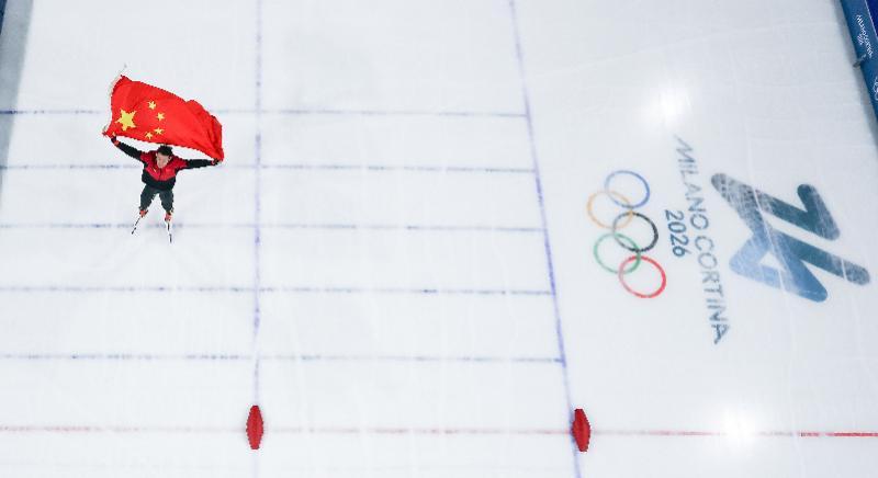 体育彩票-含金量十足！宁忠岩破奥运纪录夺冠，中国代表团收获第三金